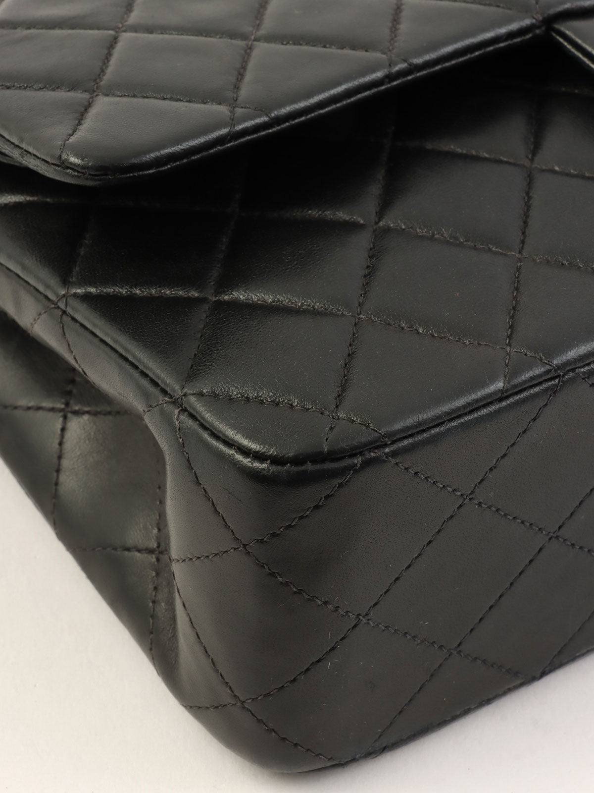 2001 Classic Flap Chain Bag 25cm Black