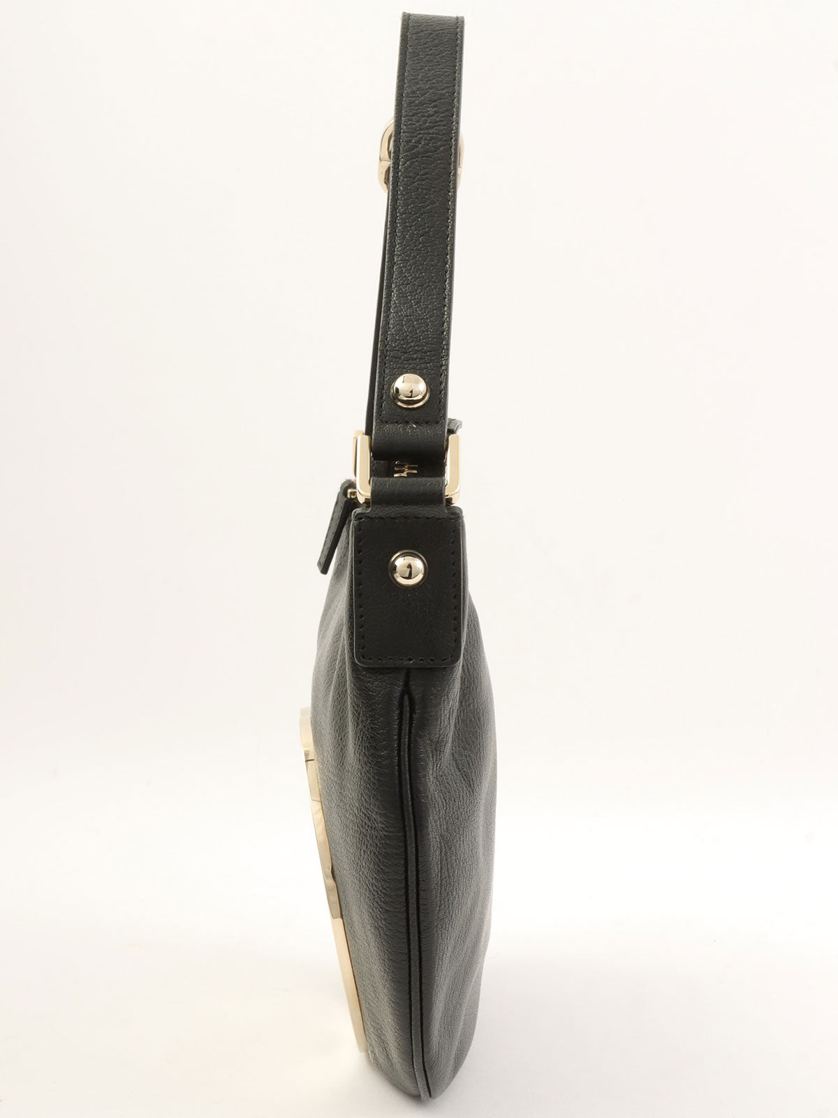 黑色互扣手提包