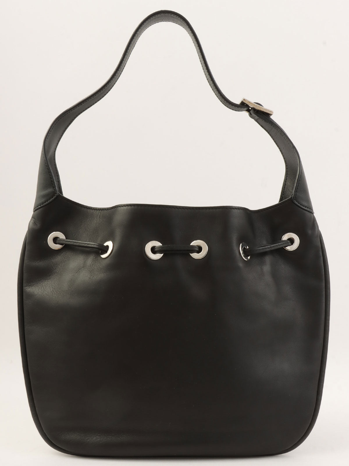 ロゴプレート巾着ショルダーバッグ ブラック