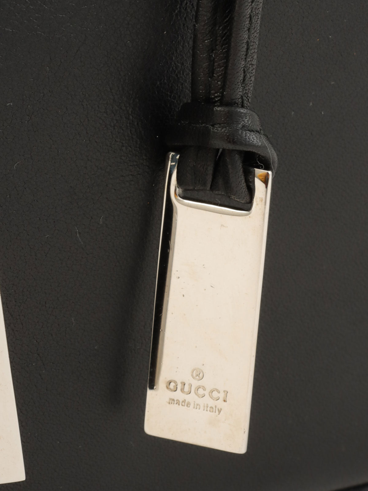 ロゴプレート巾着ショルダーバッグ ブラック