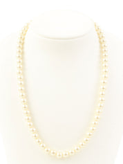 White pearl necklace
