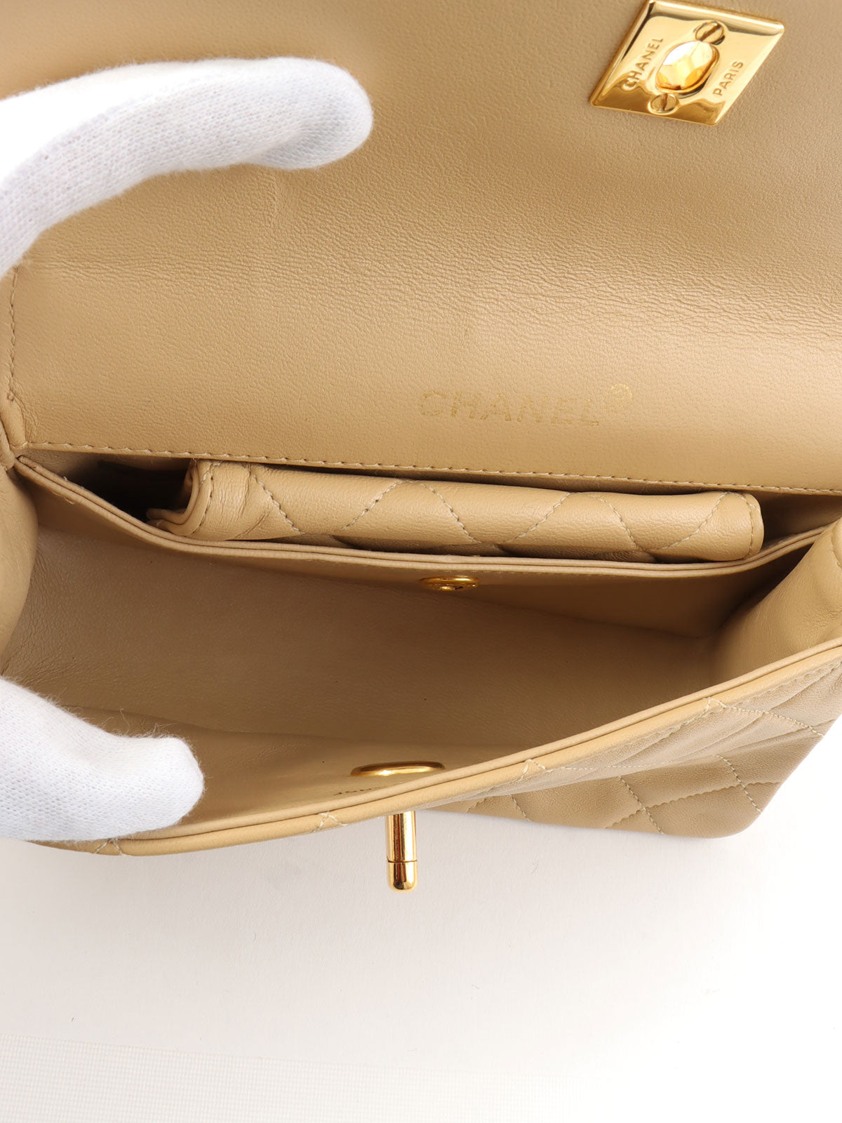 1992 Matelasse Stitch CC Turnlock Chain Shoulder Bag, Beige