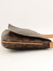 2001 Canvas Monogram Musette Tango Short Brown