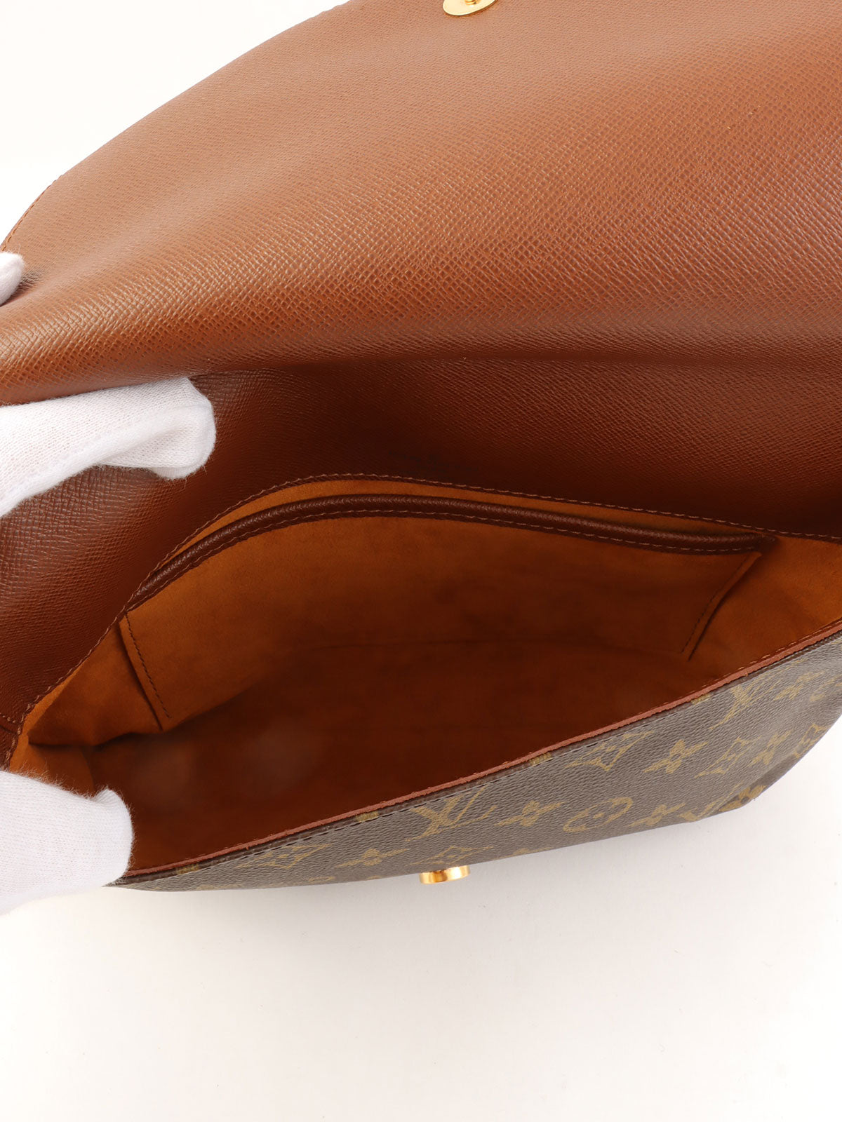 2001 Canvas Monogram Musette Tango Short Brown