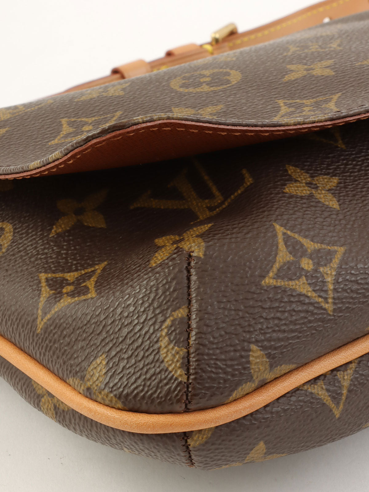 2001年帆布Monogram Musette Tango短棕色