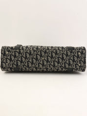 Trotter 图案 Logo 铭牌单肩包 黑色/米色