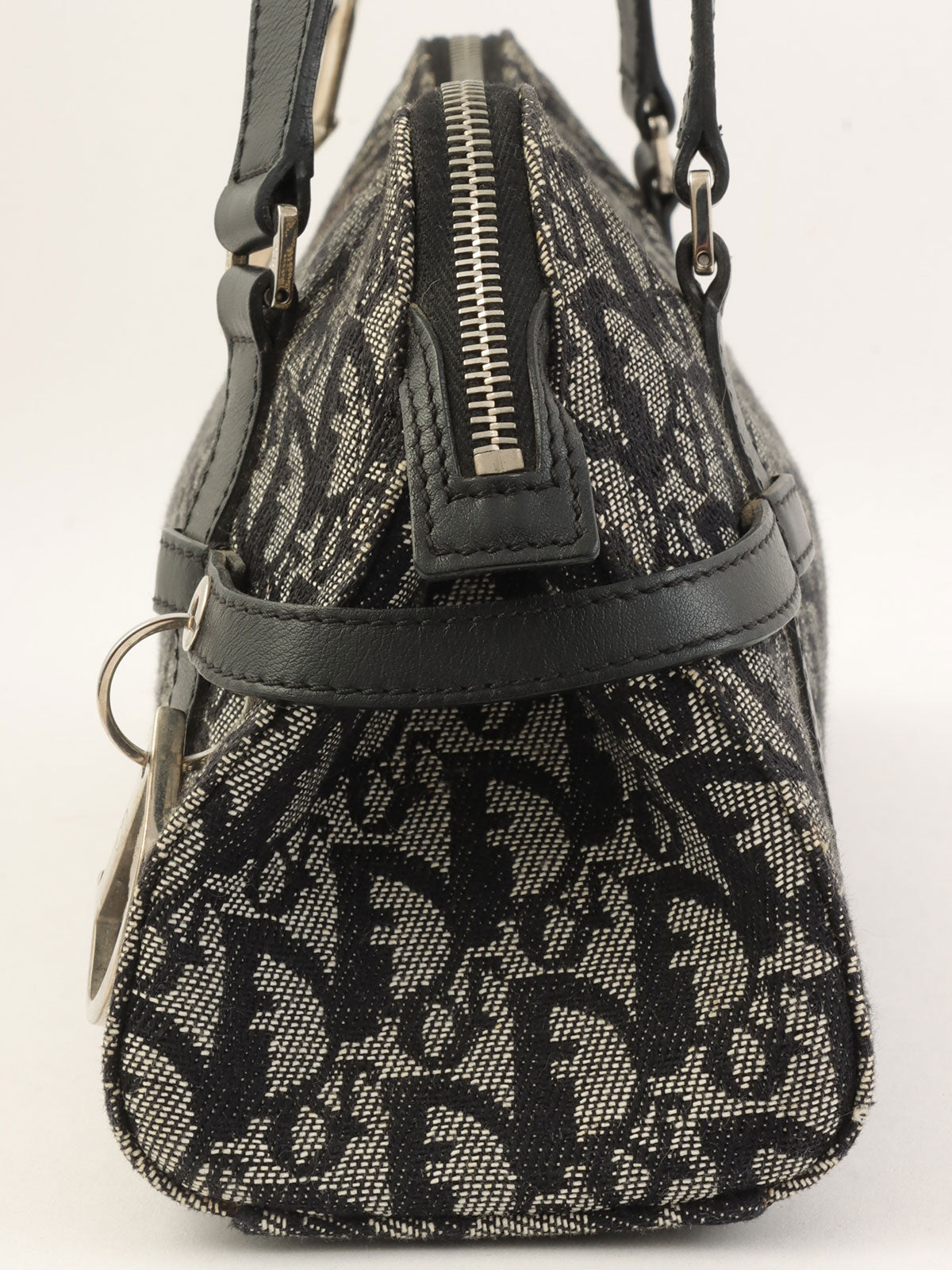 Trotter 图案 Logo 铭牌单肩包 黑色/米色