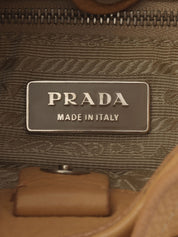 Beige leather logo plate handbag