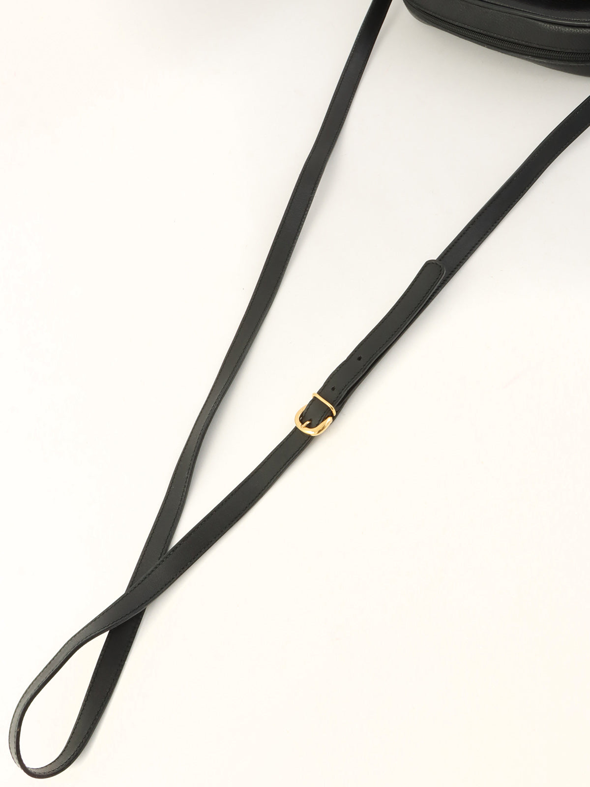 Sherry Line Logo Embossed Shoulder Bag Black