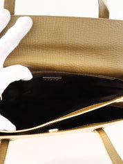 ロゴエンボスハンドバッグ カーキ