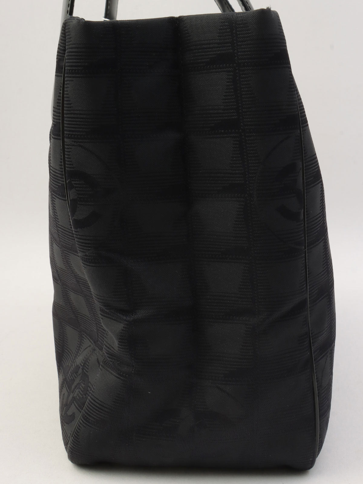 Circa 2003 New Travel Line Tote Bag, Black