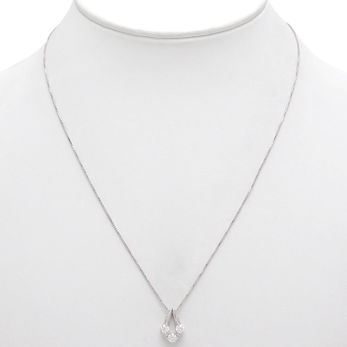 18K3PD Diamond Necklace Silver
