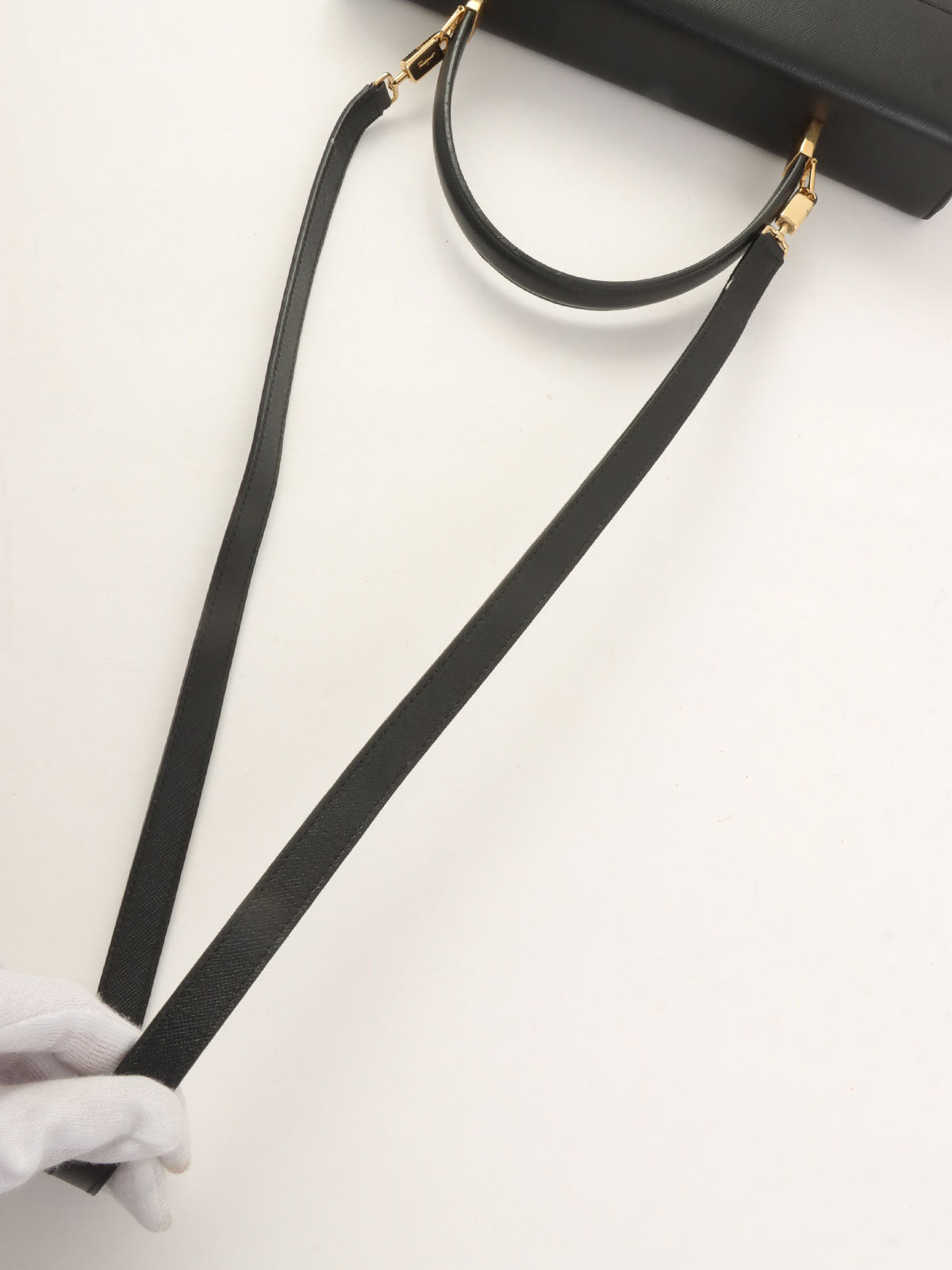 ガンチーニプレート2wayハンドバッグ ブラック