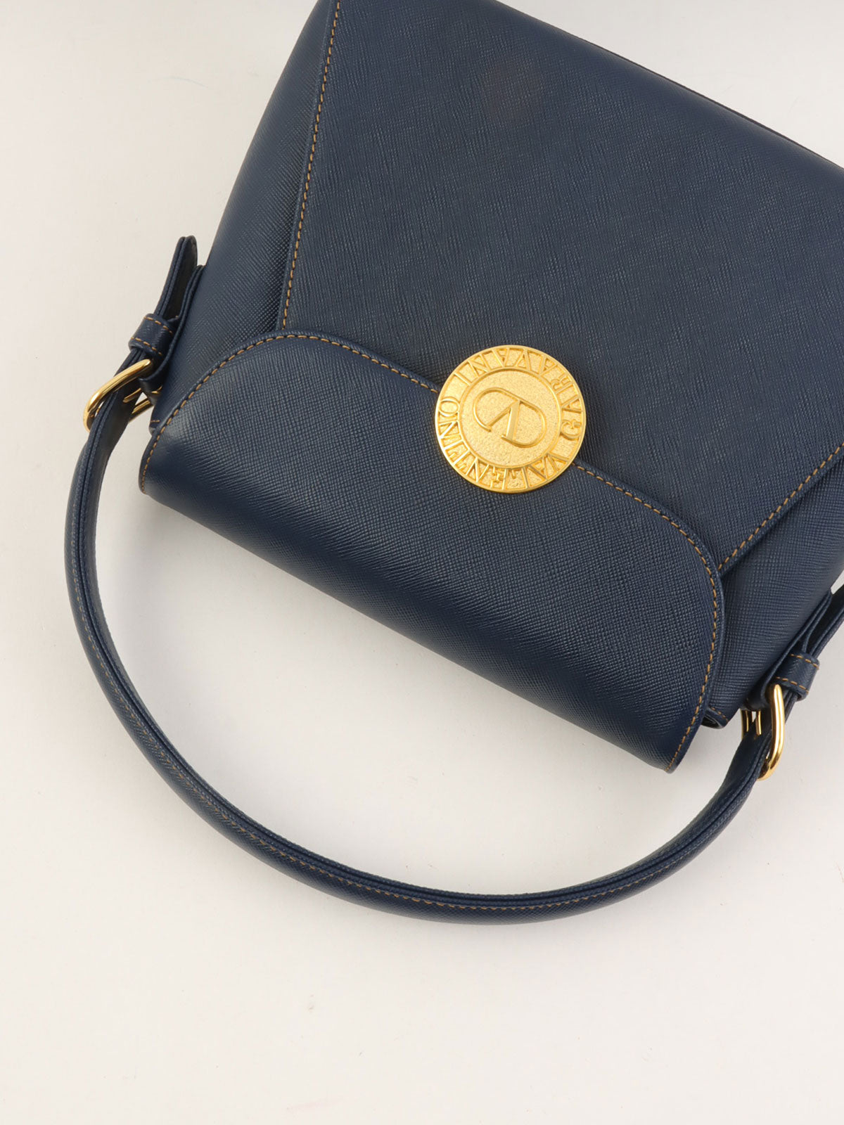 圆形logo铭牌两用包，海军蓝