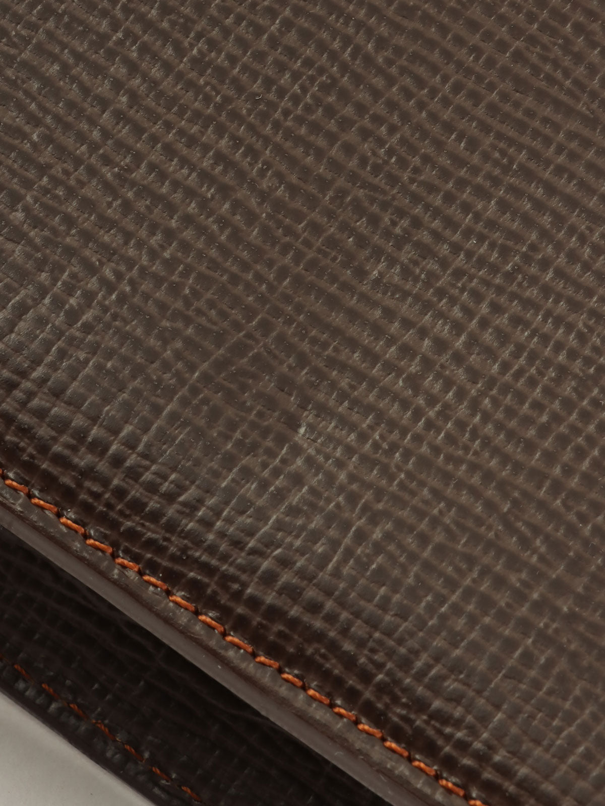 棕色Anagram压纹手拿包