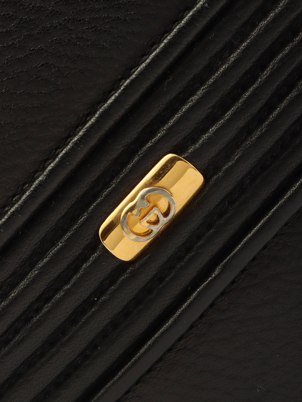 黑色方形迷你Logo牌单肩包