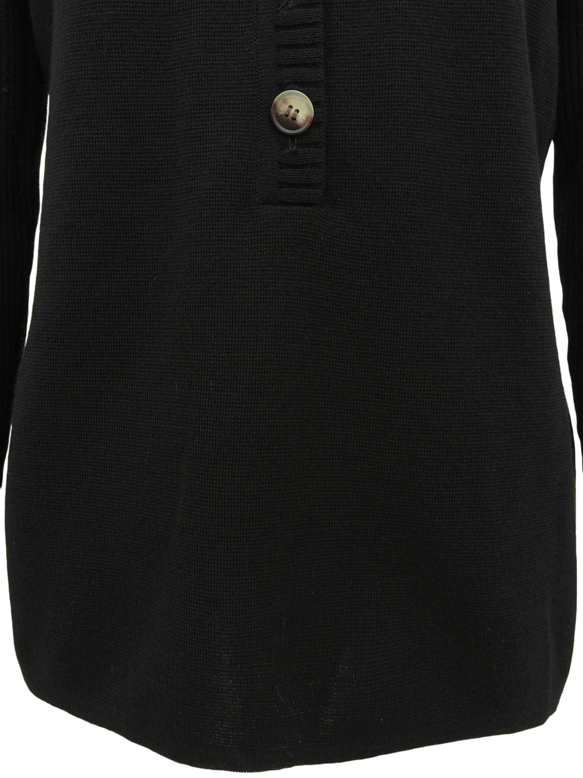 ロゴボタン長袖ニットポロシャツ ブラック