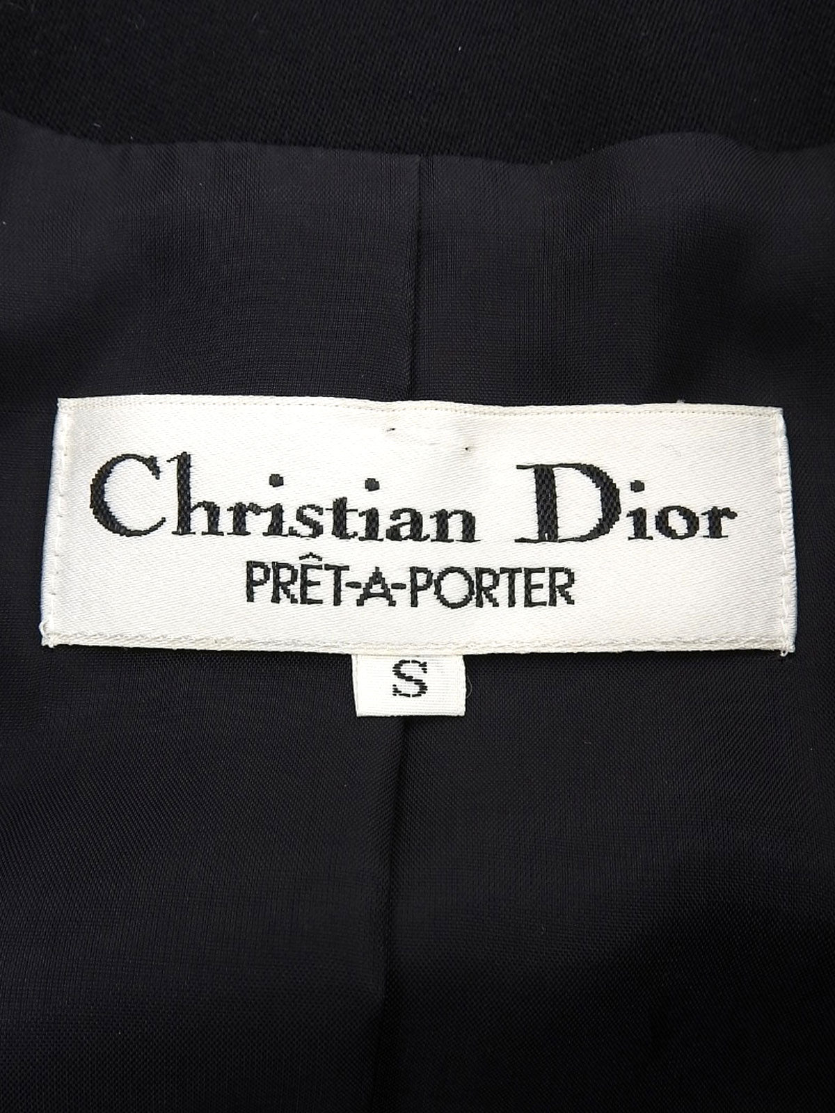 无领设计，蓝/黑色