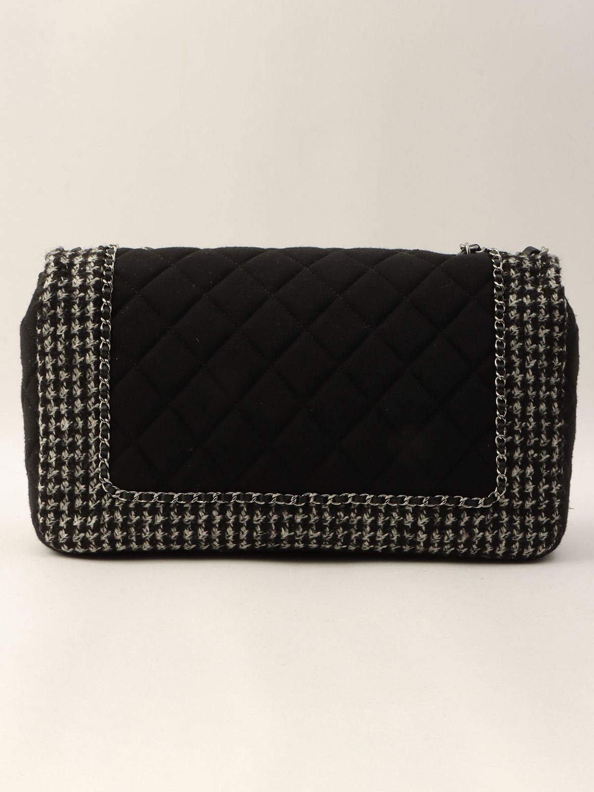 2014-era Cotton Tweed Combo CC Turnlock Chain Shoulder Bag Black/Gray