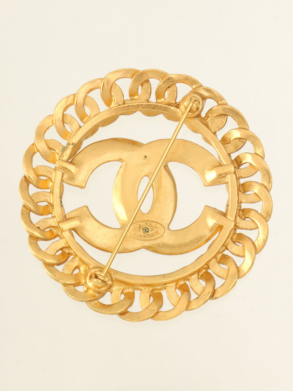 1996 CC Mark Circle Brooch Gold