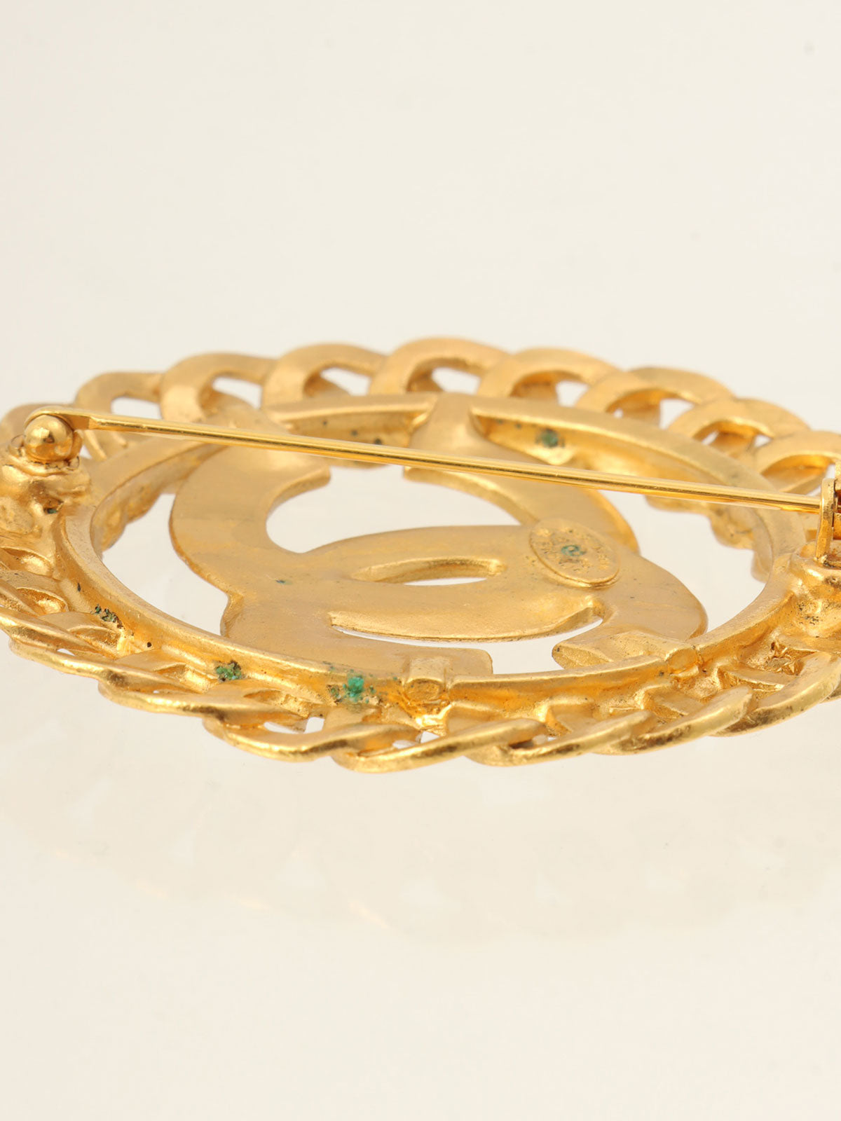 1996 CC Mark Circle Brooch Gold