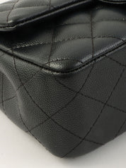 2017年頃製 キャビアスキンマトラッセステッチCCターンロックチェーンショルダーバッグ ネイビー