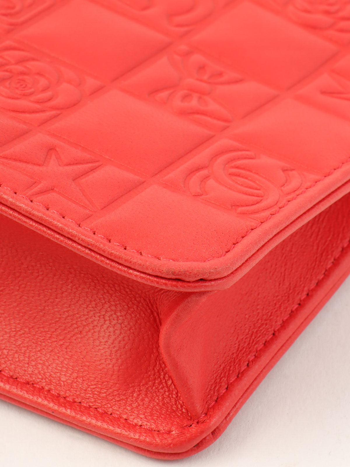 Chanel Chocolate Bar Icon Pattern Chain Shoulder Bag Red, circa 2004