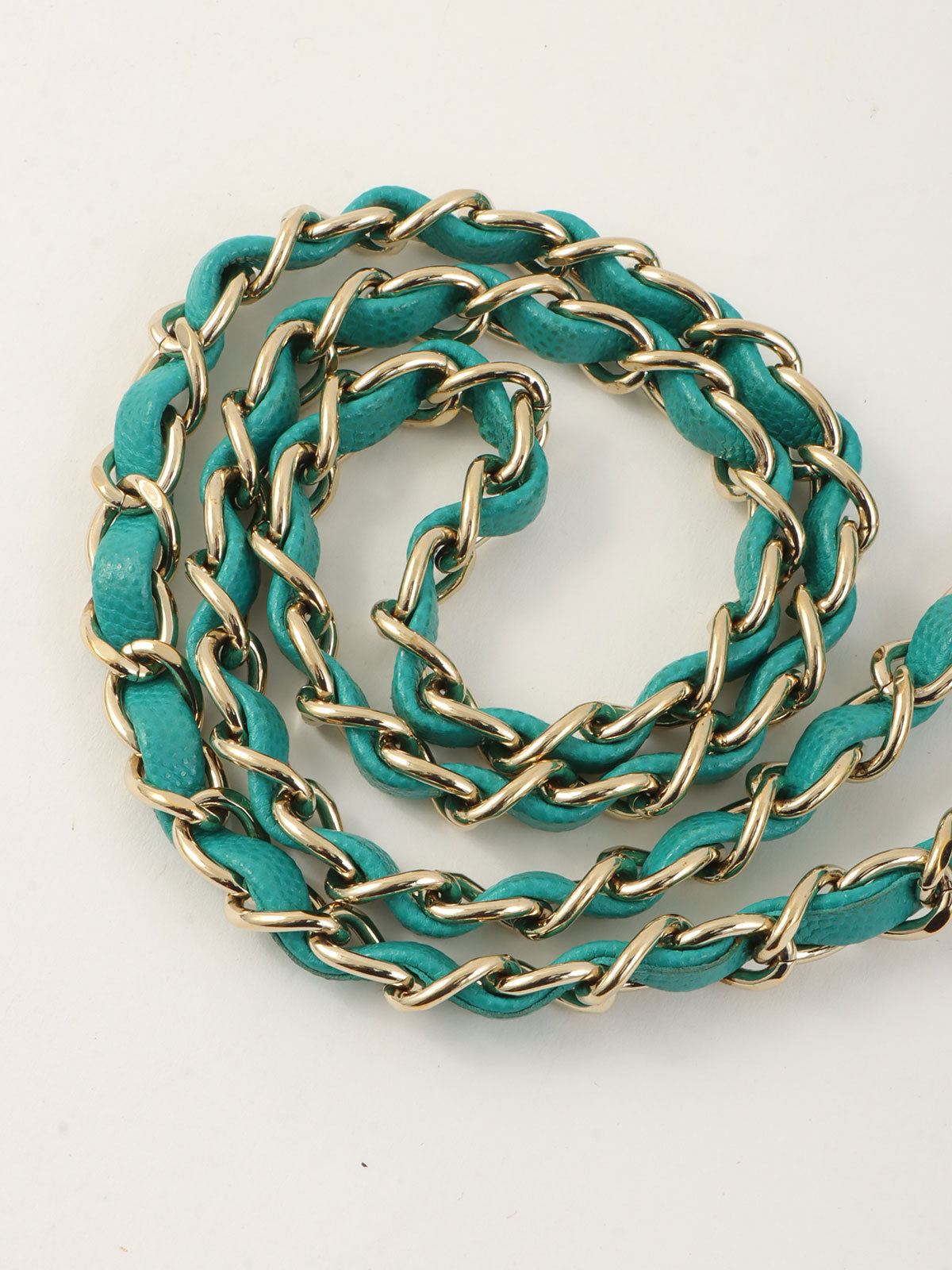 2016年頃製 キャビアスキンクラシックフラップチェーンバッグミニ ターコイズ