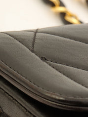 Around 1995 Made CC Turn-lock Chain Bag Black