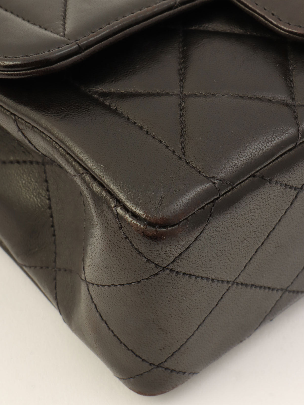 Around 1995 Made CC Turn-lock Chain Bag Black