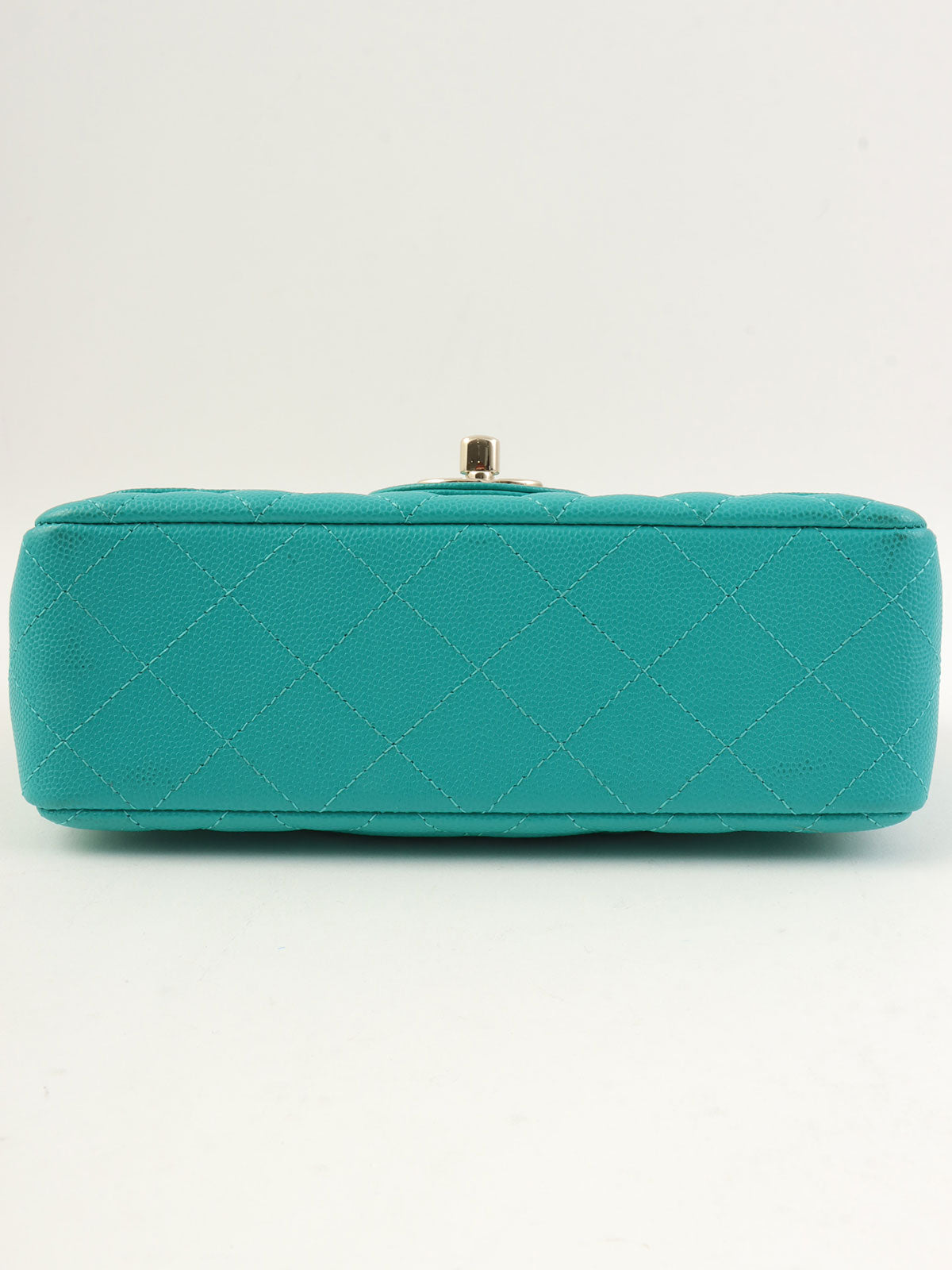 2016年頃製 キャビアスキンCCターンロックチェーンバッグ ターコイズグリーン