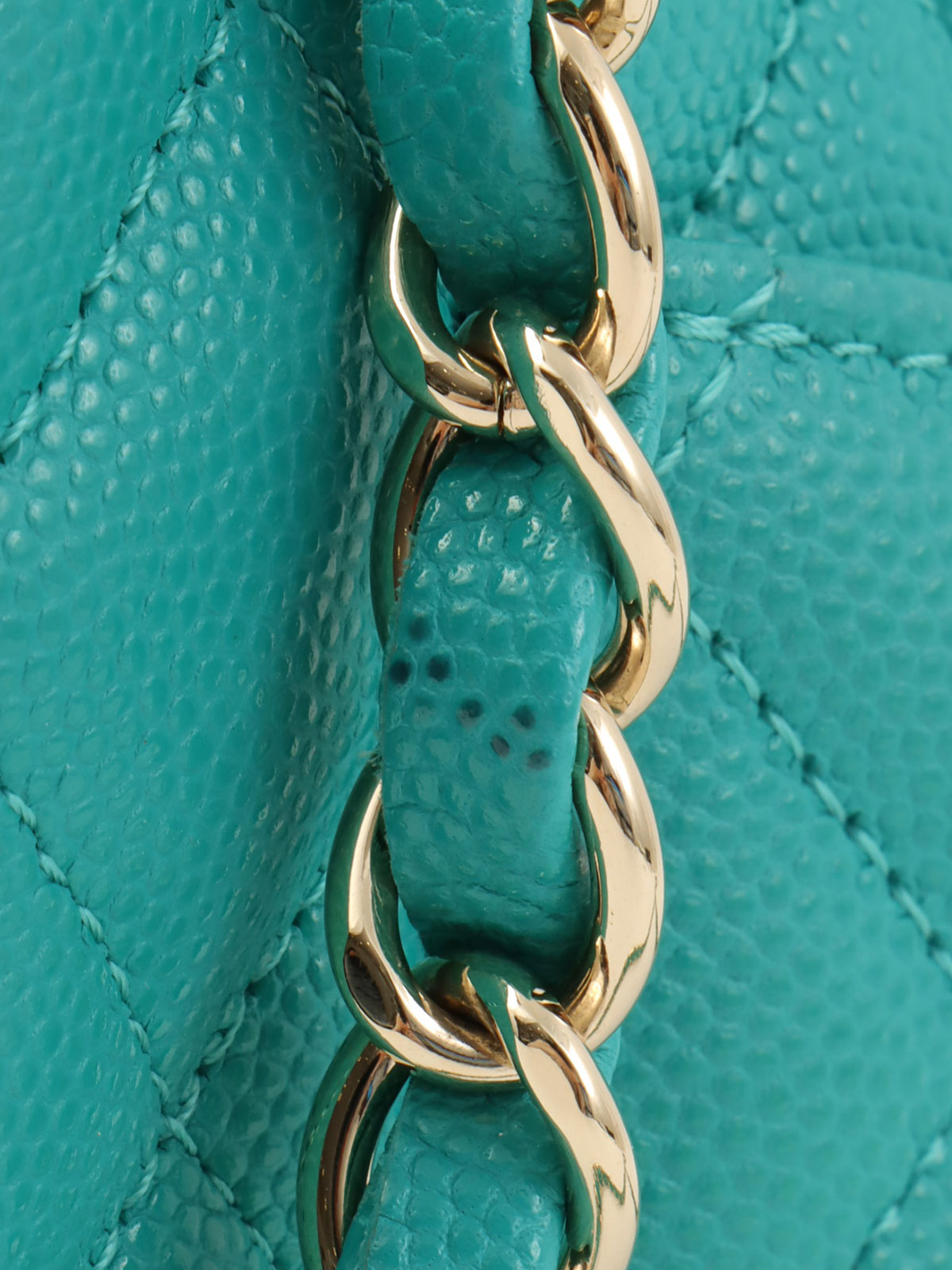 2016年頃製 キャビアスキンCCターンロックチェーンバッグ ターコイズグリーン