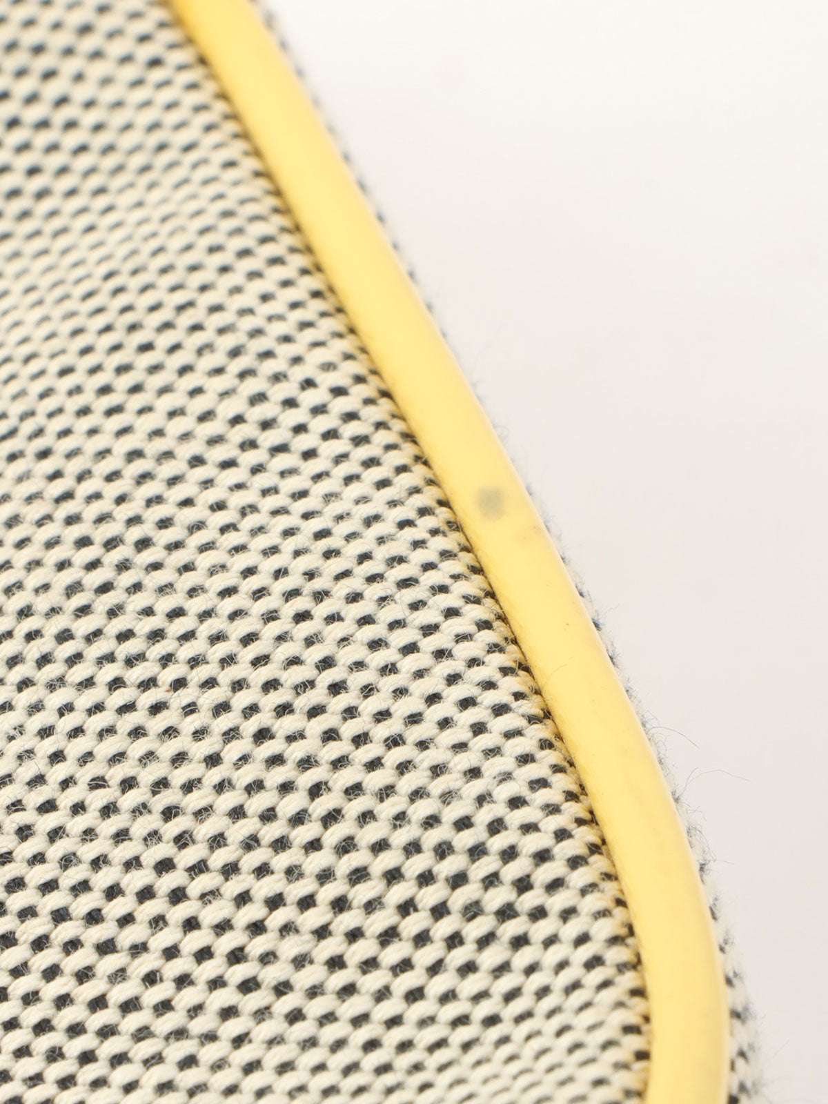 2005年頃製 キャンバスカメリアCCマークチェーンハンドバッグ グレー/イエロー