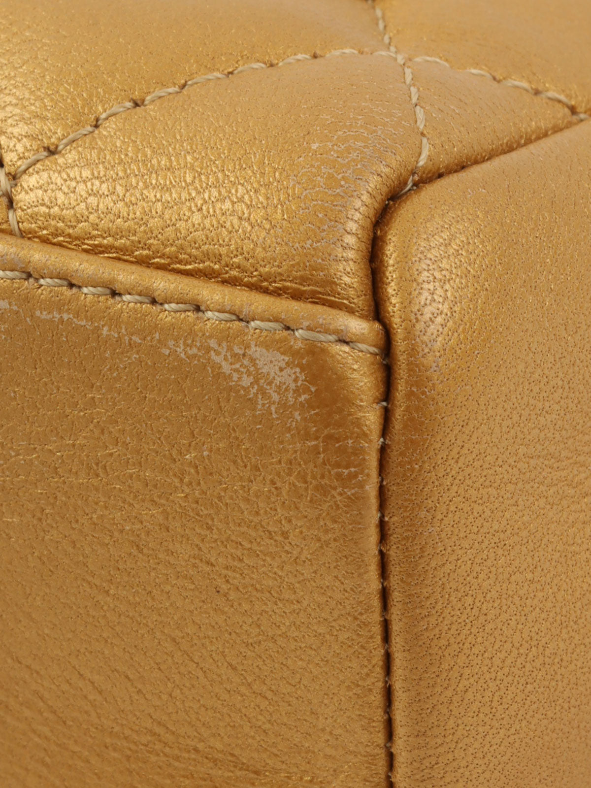 2009 CC mark plate chain shoulder bag in gold