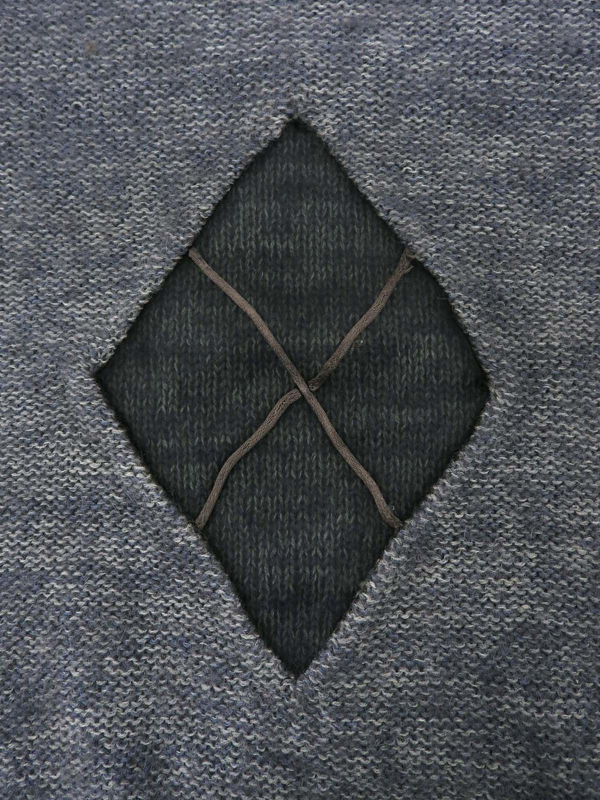 アーガイルシアーデザインパフショルダーニットトップス グレー