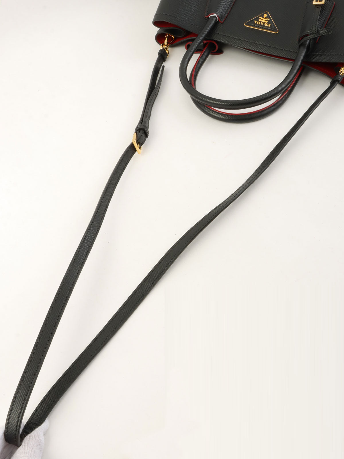 サフィアーノロゴプレート2wayバッグ ブラック