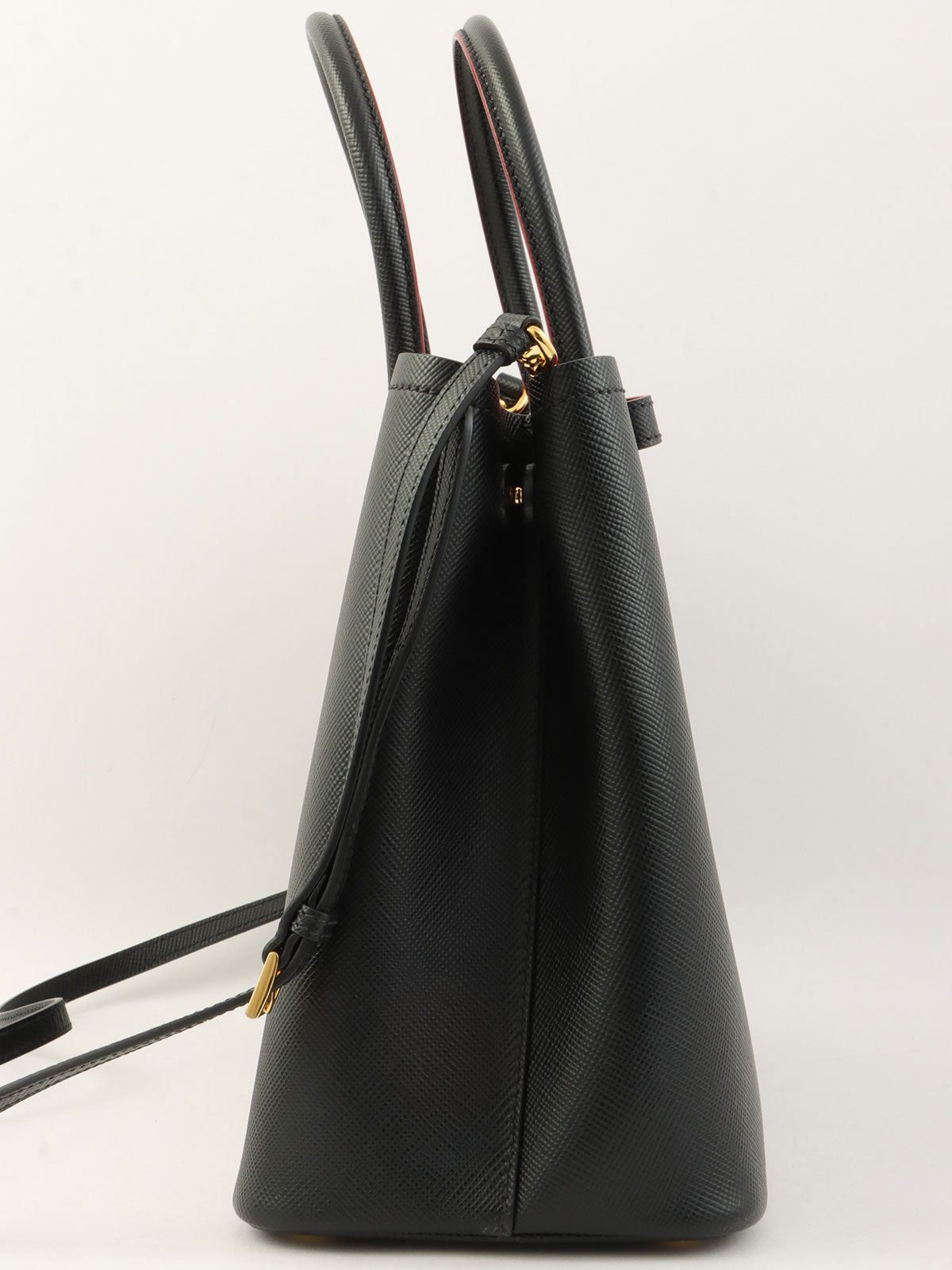 サフィアーノロゴプレート2wayバッグ ブラック