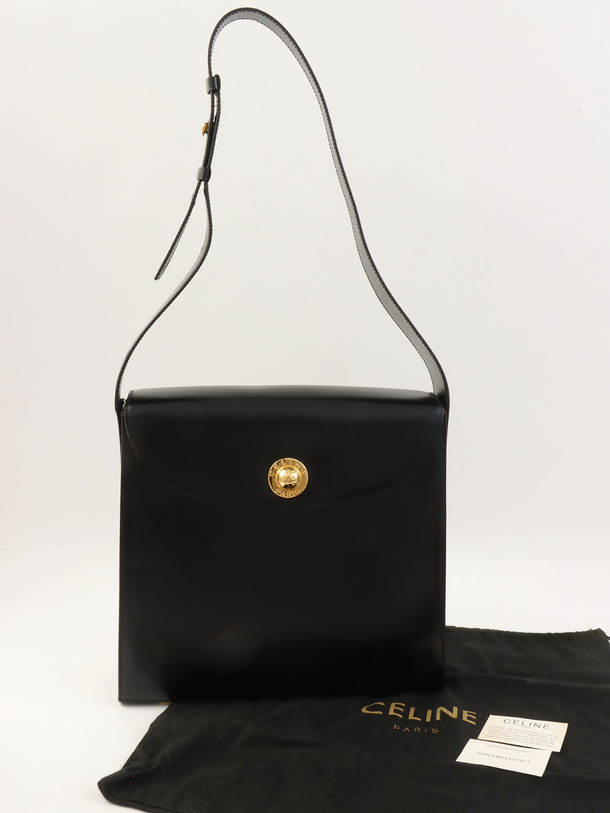 Star Motif Round Logo Plate Shoulder Bag Black