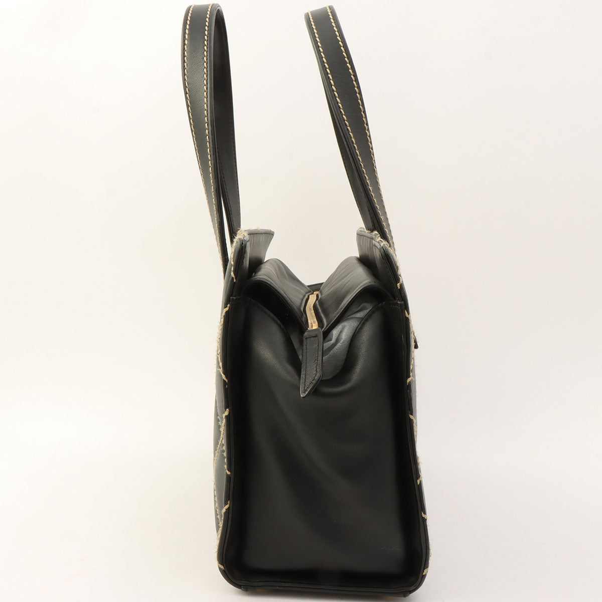 2004 Wild Stitch CC Mark Plate Handbag Black