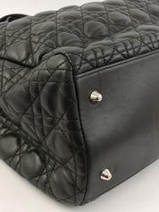 Cannage Stitch Chain Tote Bag in Black