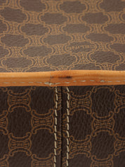 マカダムパターンロゴプレートショルダーバッグ ブラウン