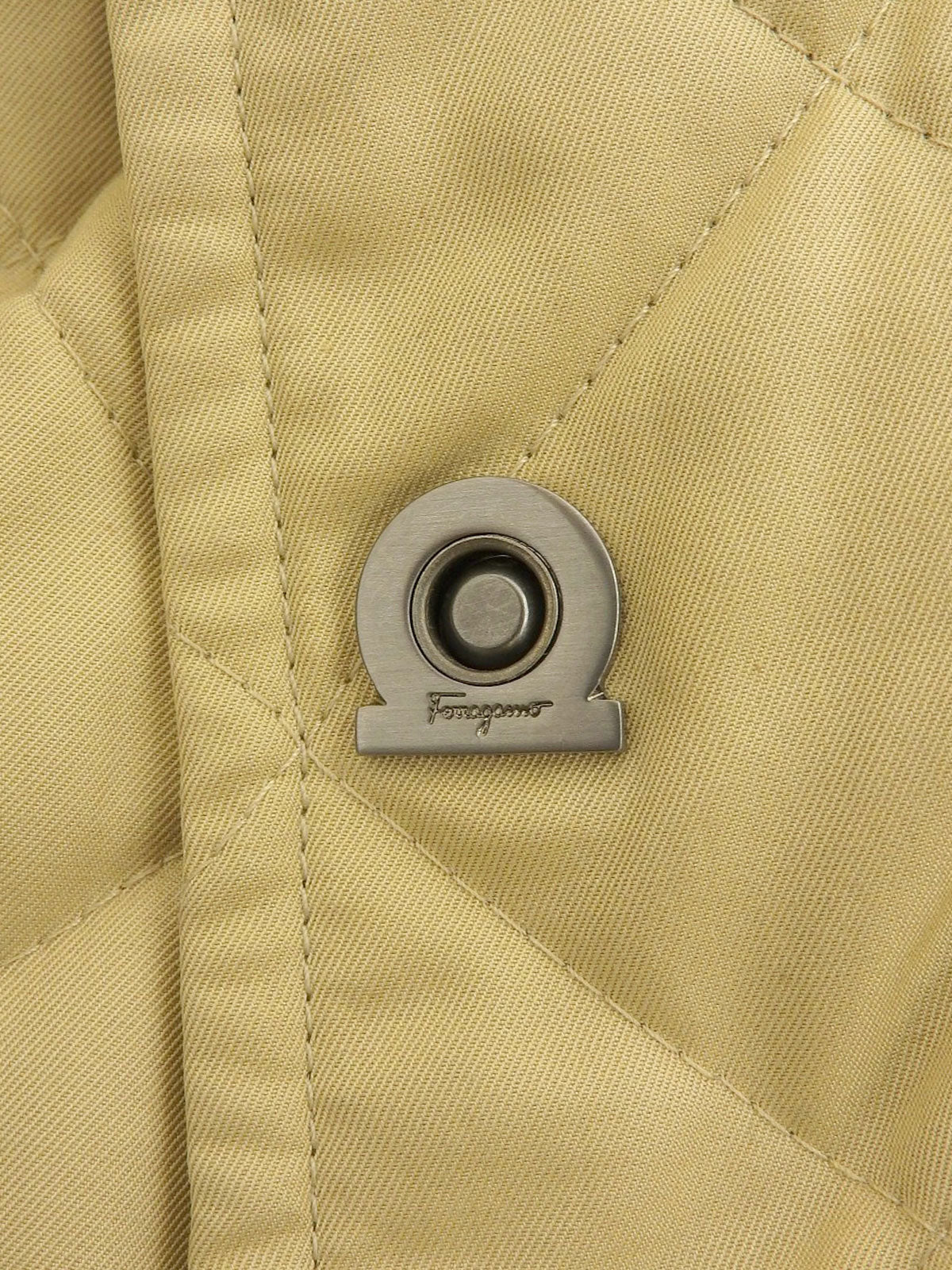 キルティングガンチーニボタンコート ベージュ