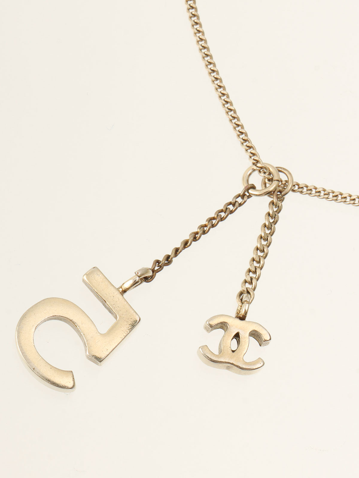 2005 No.5 CC Mark Charm Bracelet Gold