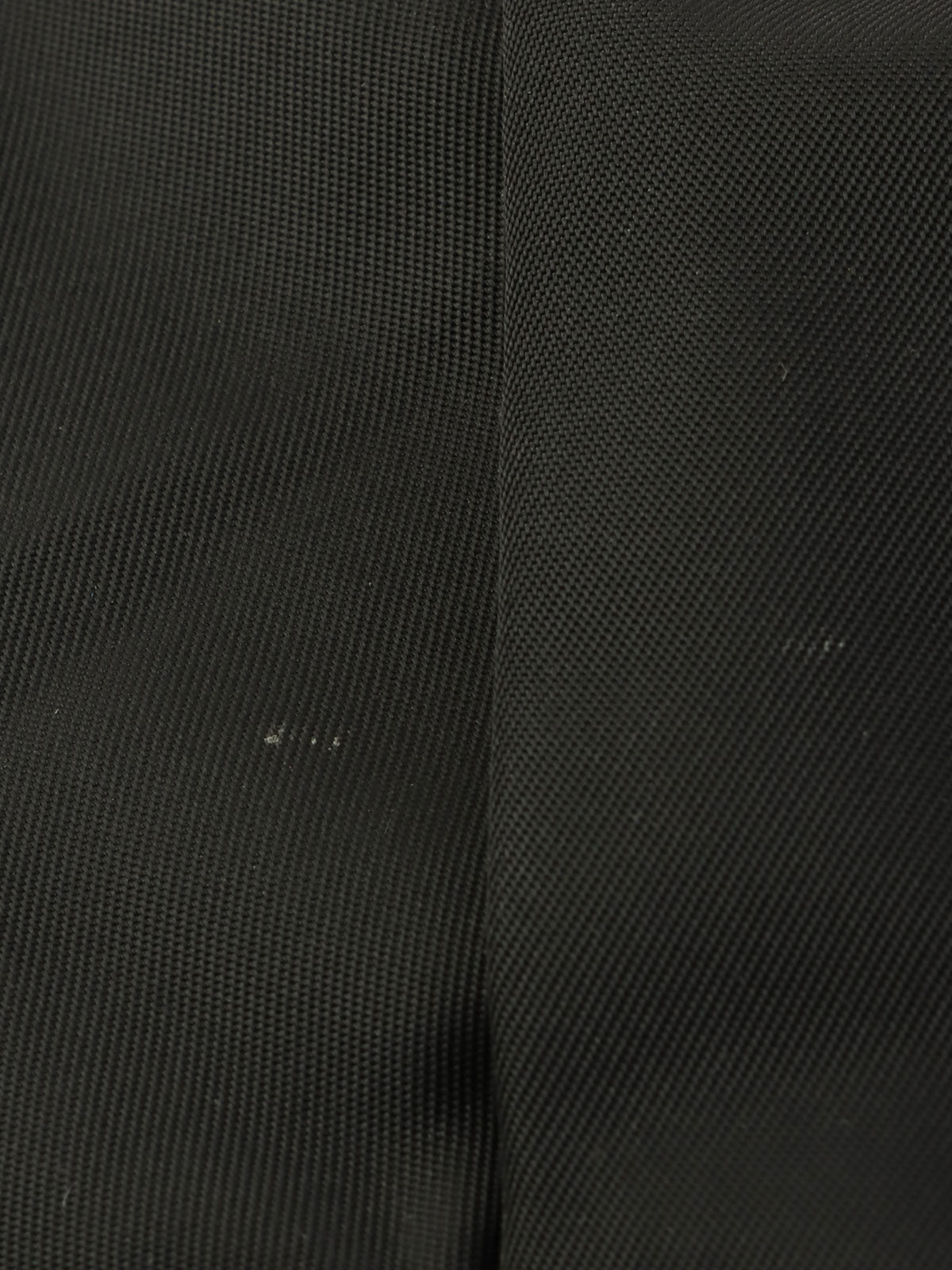 黑色尼龙Logo铭牌缎带手提包