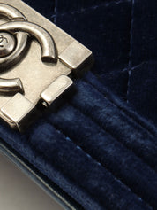 2013年頃製 ベルベットボーイシャネルチェーンショルダーバッグミニ ネイビー