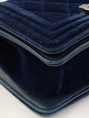 2013年頃製 ベルベットボーイシャネルチェーンショルダーバッグミニ ネイビー