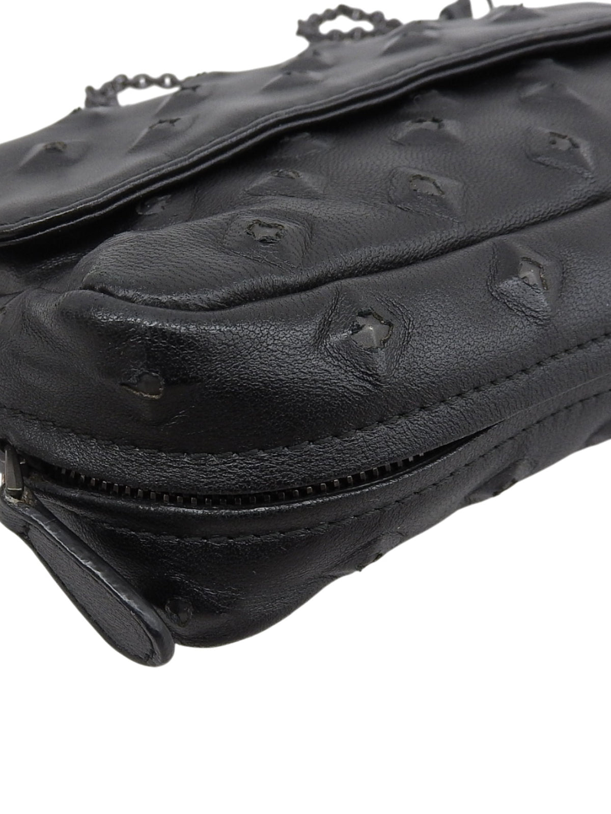 スタッズデザインミニチェーンショルダーバッグ ブラック