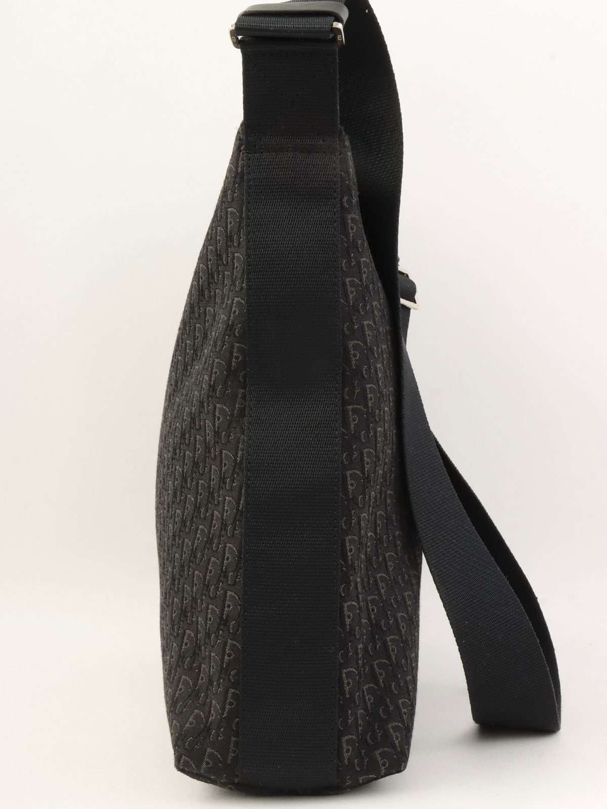 Trotter Pattern Shoulder Bag in Black