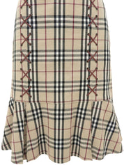 米色格纹喇叭裙