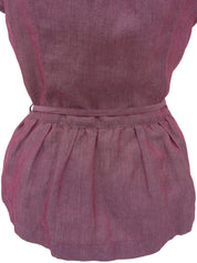 洋红色荷叶边短袖衬衫